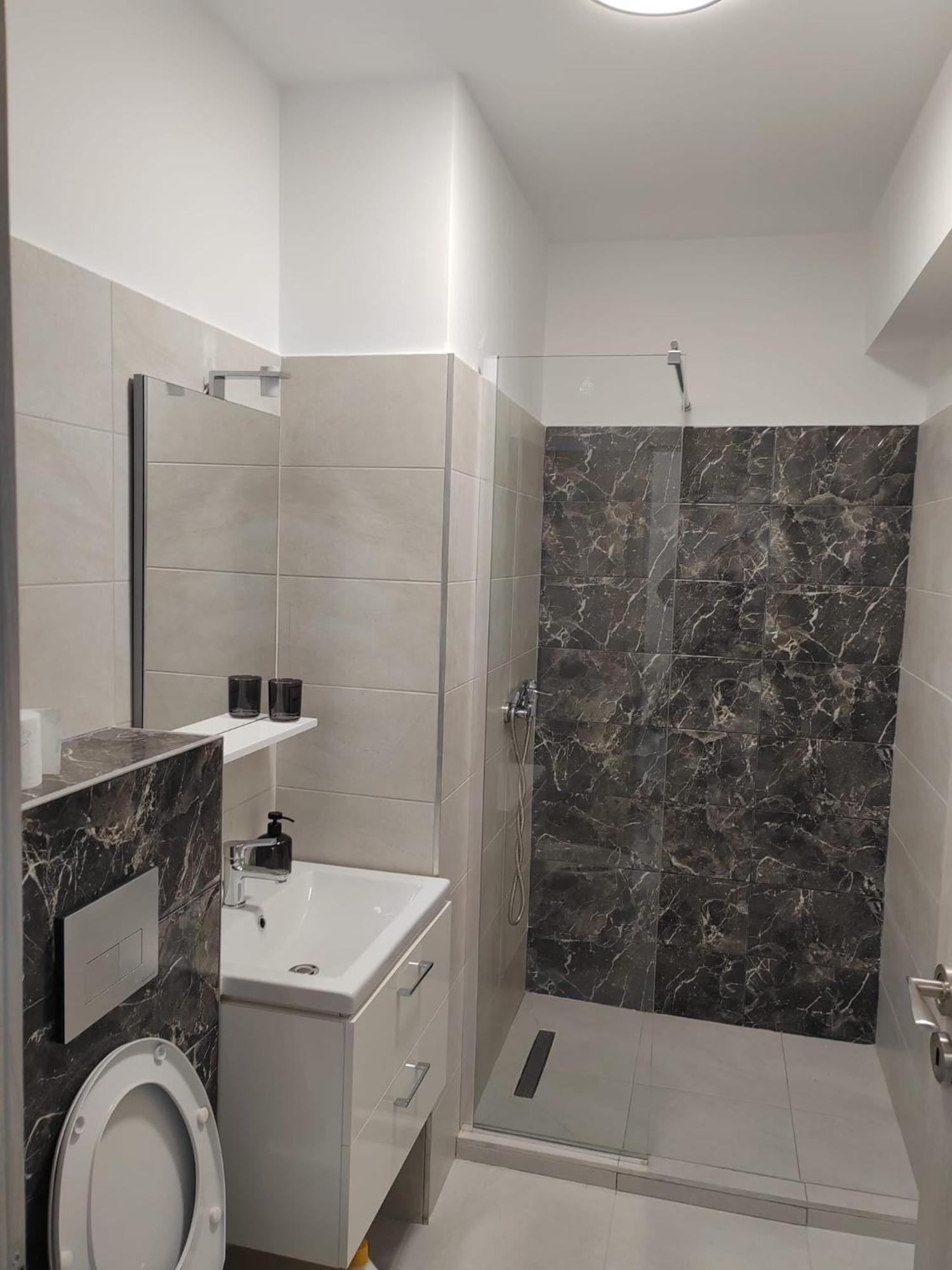 Regim Hotelier/bucuresti *